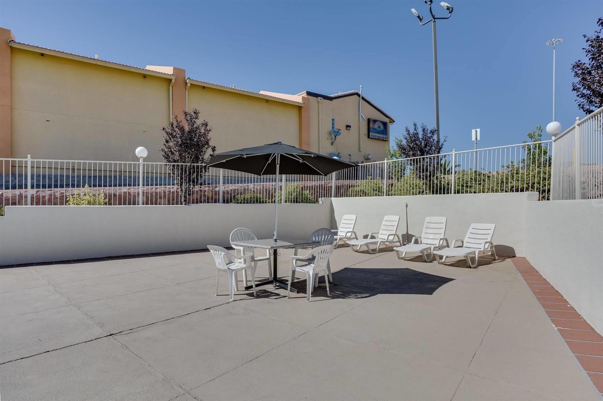 Motel 6-El Paso, Tx - West Exterior photo
